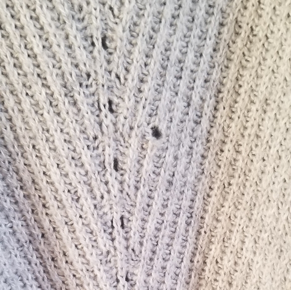 Turtleneck sweater - Picture 2 of 3